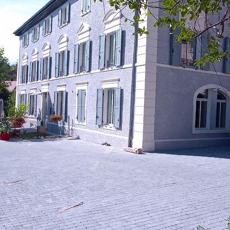 A Deux Pas Du Rheby Hotel Villebois Ngoại thất bức ảnh