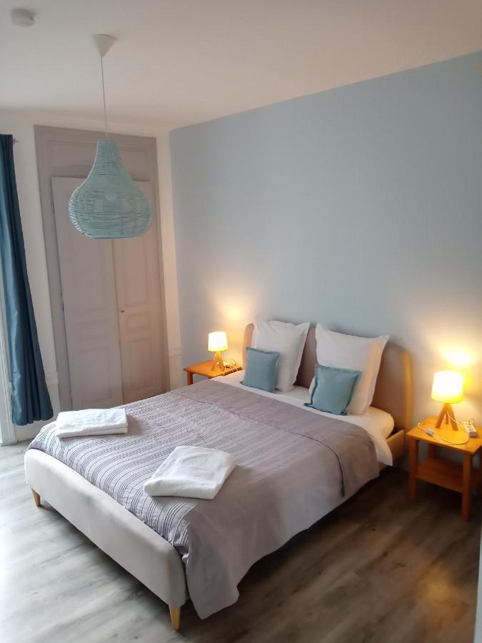 A Deux Pas Du Rheby Hotel Villebois Ngoại thất bức ảnh