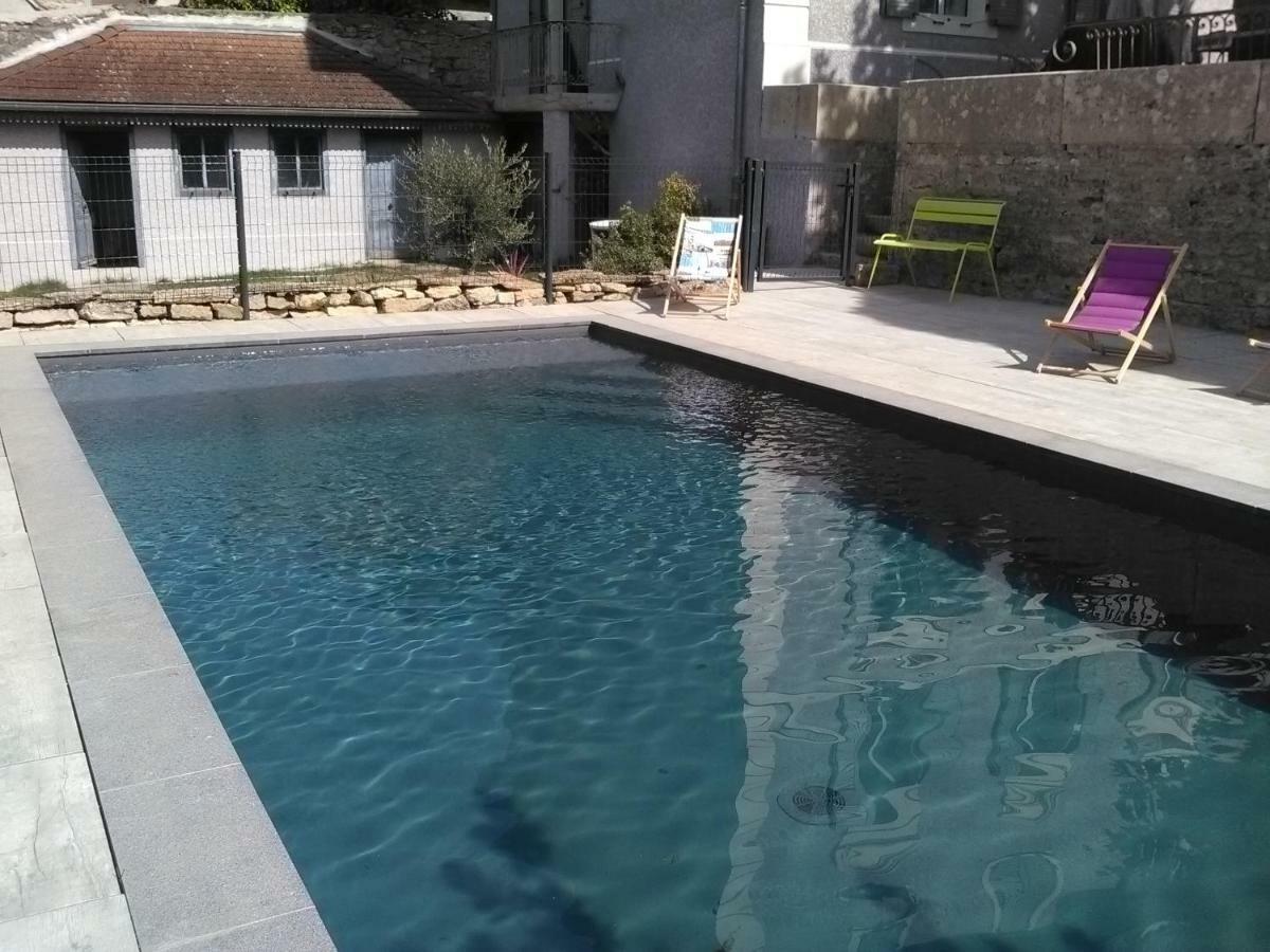 A Deux Pas Du Rheby Hotel Villebois Ngoại thất bức ảnh